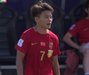 13年不胜的魔咒！女足玫瑰们遇真正大考 王霜缺席卫冕之路陡峭