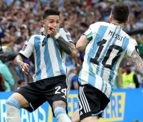 乐鱼体育入口-2016年美洲杯决赛后，恩佐曾发文盼梅西留在国家队