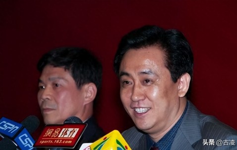乐鱼体育平台-彻底瘫痪！两年了为何许家印迟迟不判刑？真相比你想象的更复杂
